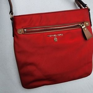 Michael kors crossbody